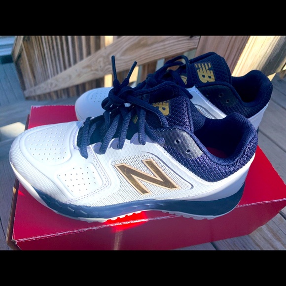New Balance Sneakers (size 5) - Picture 11 of 13